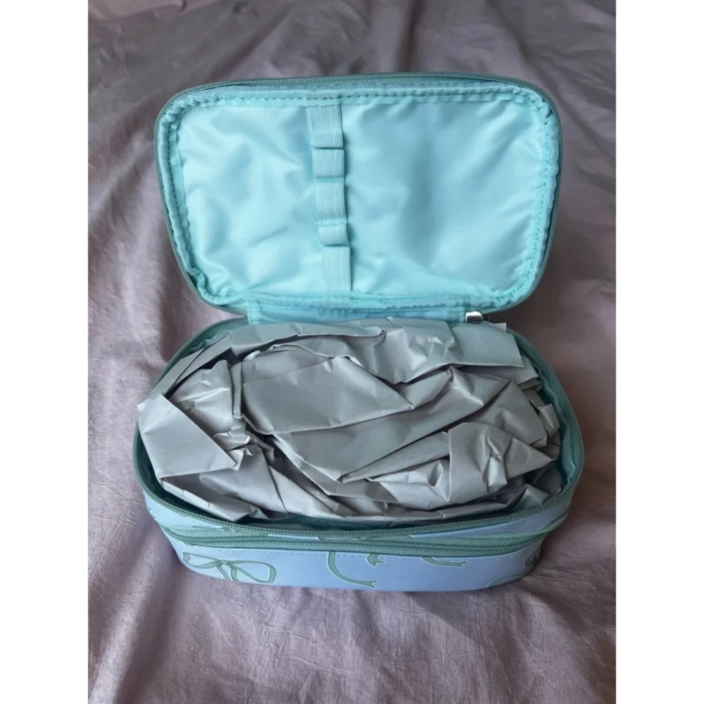 Tender Love + Carry Toiletry Bag